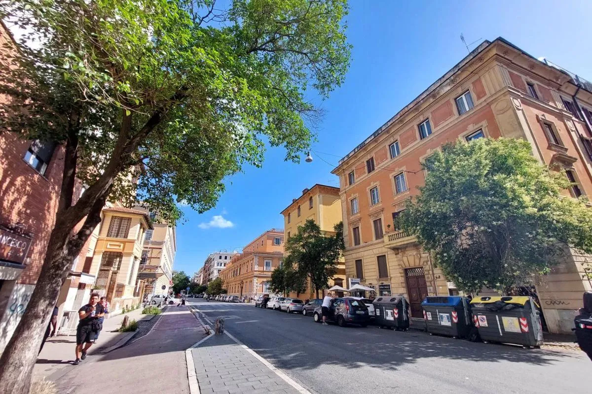 Image 5 of LUXURY APARTMENT VATICANO-S’PETER BASILICA – NETFLIX Wifi – AirCond