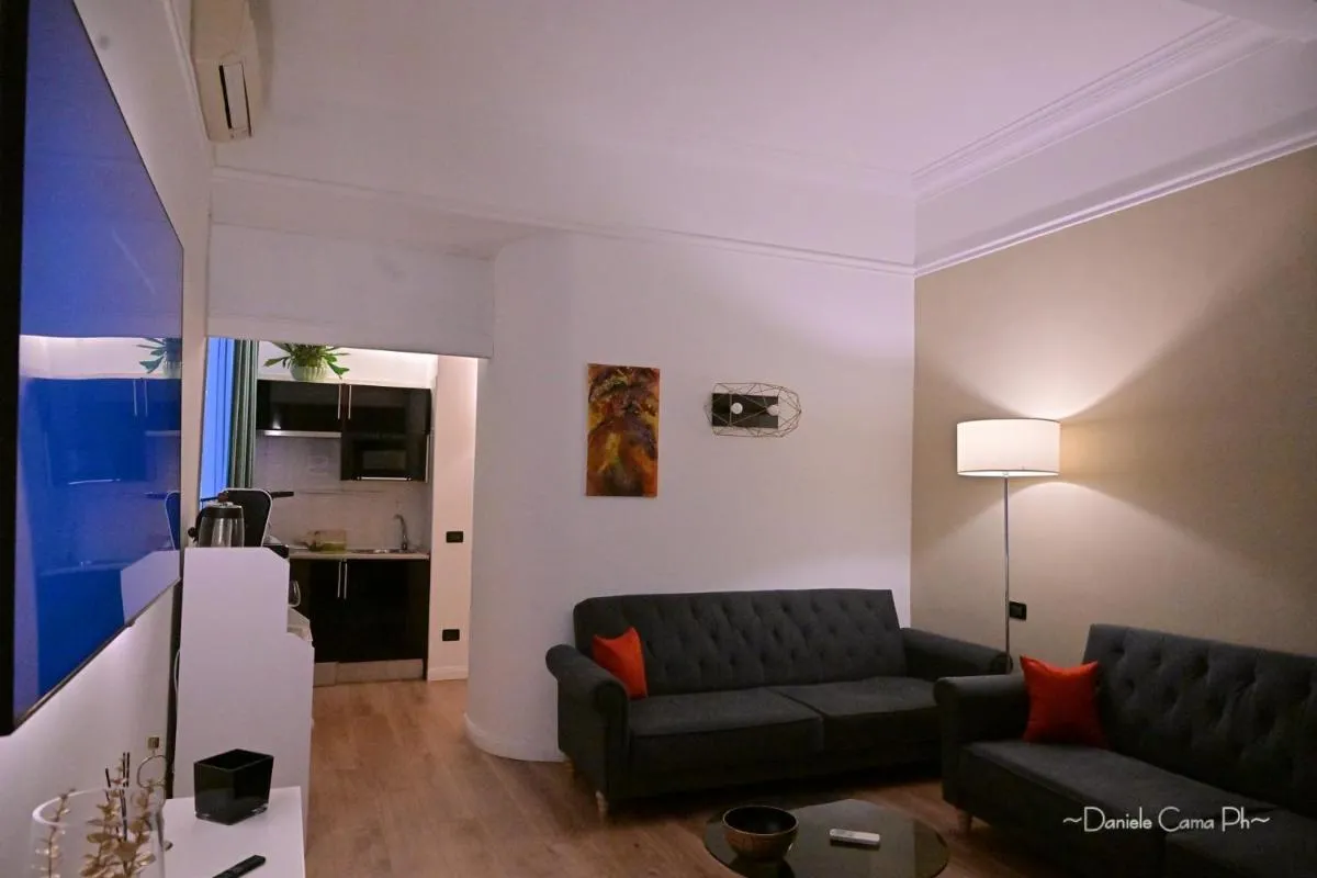 Image 1 of LUXURY HOME ROME