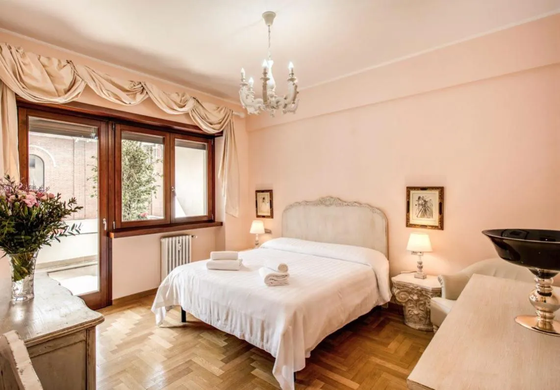 Image 1 of La Dolce Vita Of Via Veneto – Prestigious Apartment With Wonderful Terrace In the Historic Center