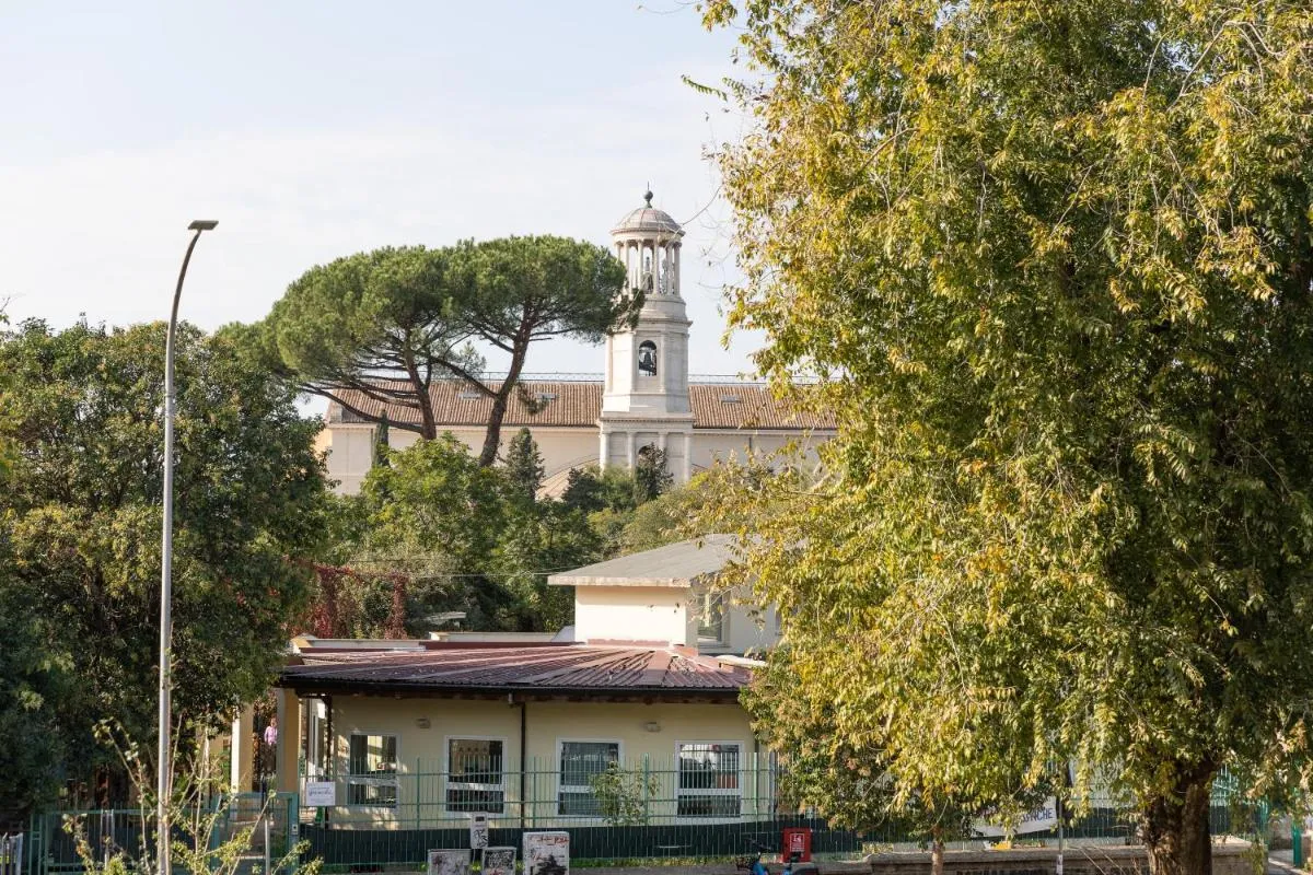 Image 5 of La Genziana