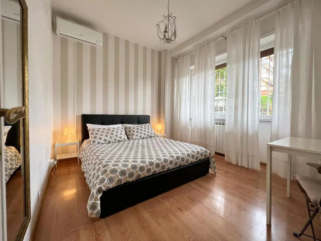 Image of La Petite Sissi Vaticano Roma Apartment
