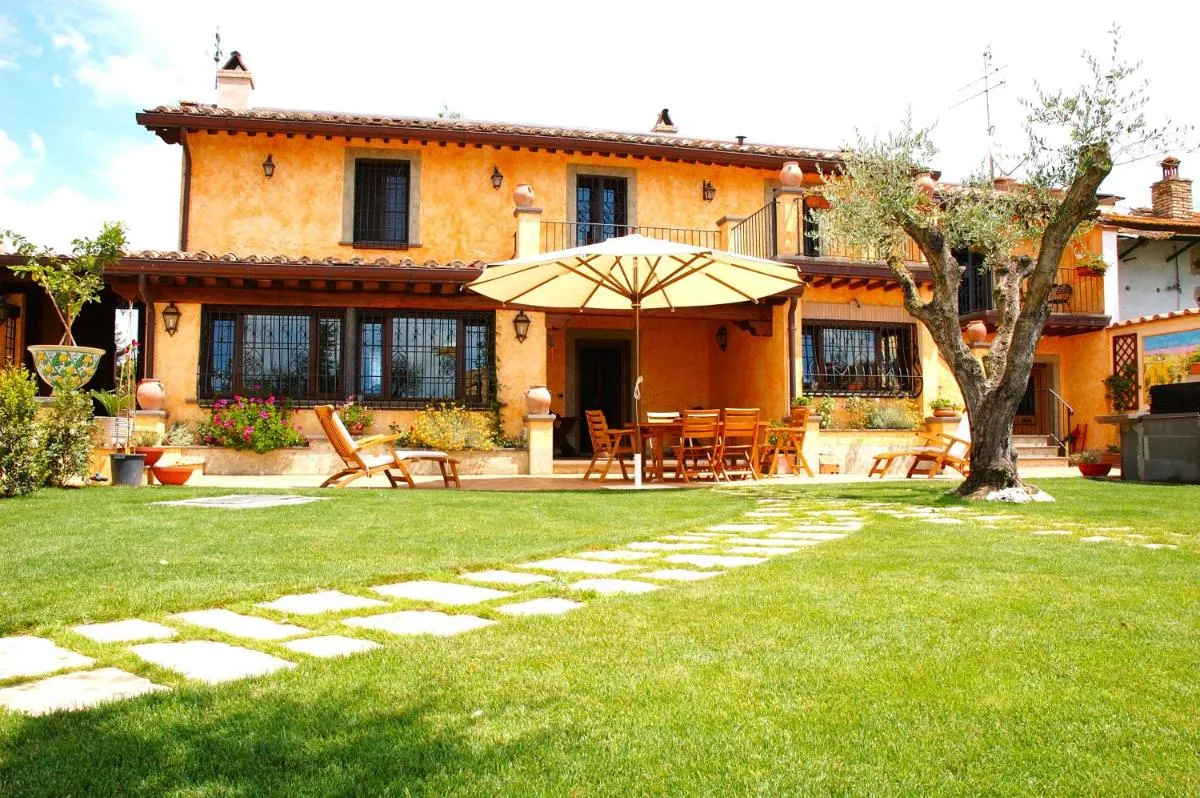 Image 5 of La Valle dei Casali com