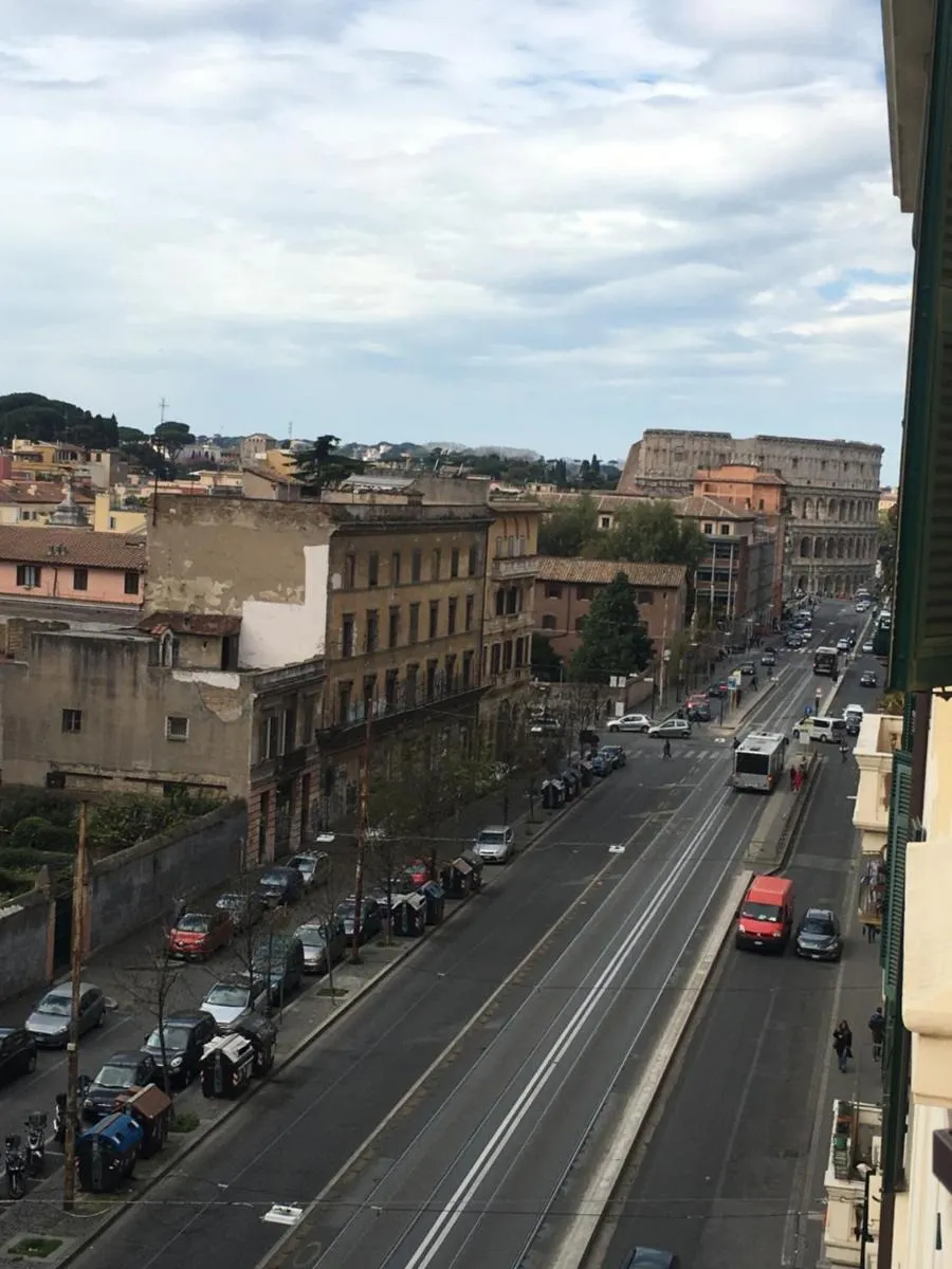 Image 4 of La finestra sul Colosseo B&B 1