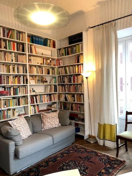 Image 5 of Large apartment in Rome city center