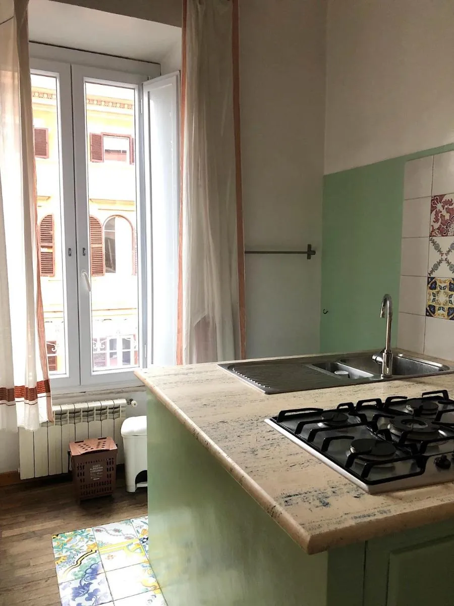 Image 3 of Large apartment in Rome city center