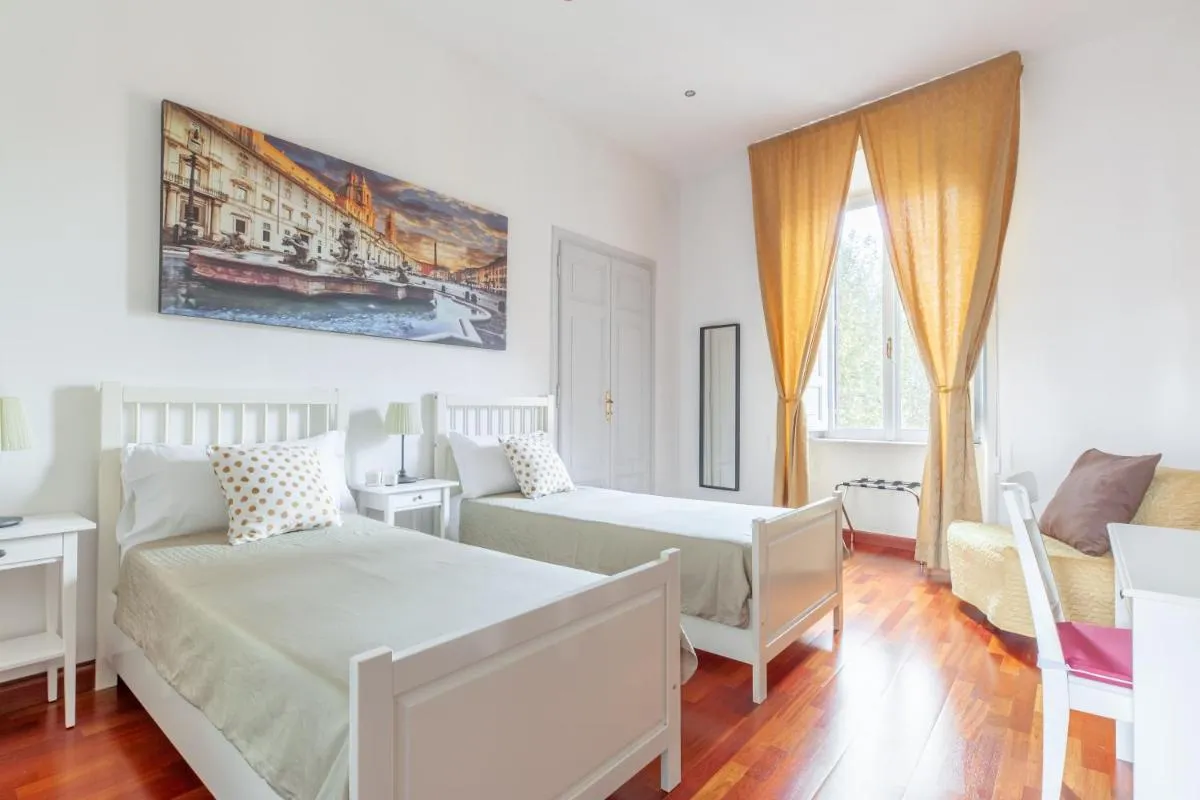 Image 1 of Leonardo Suite Navona