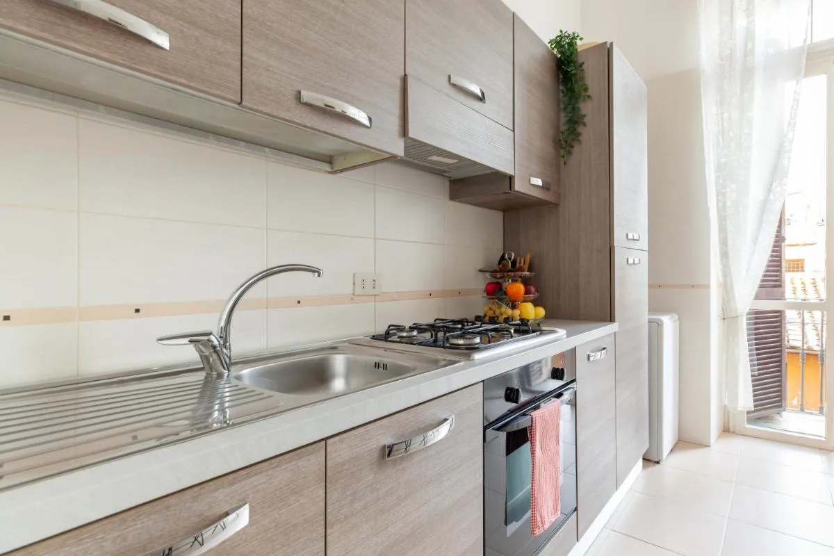 Image 3 of Leonardo Suite Navona