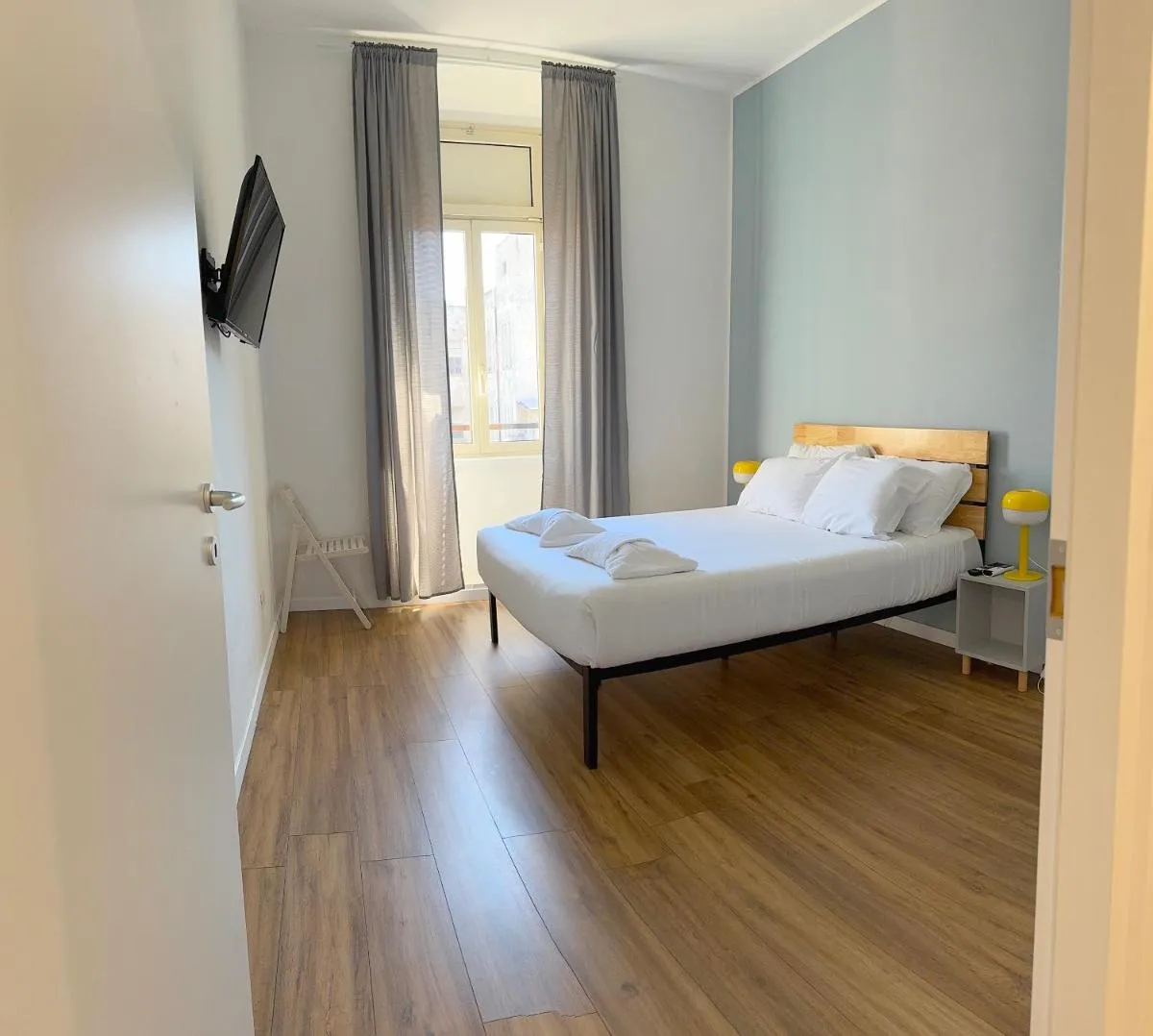Image 1 of Lexie Suites