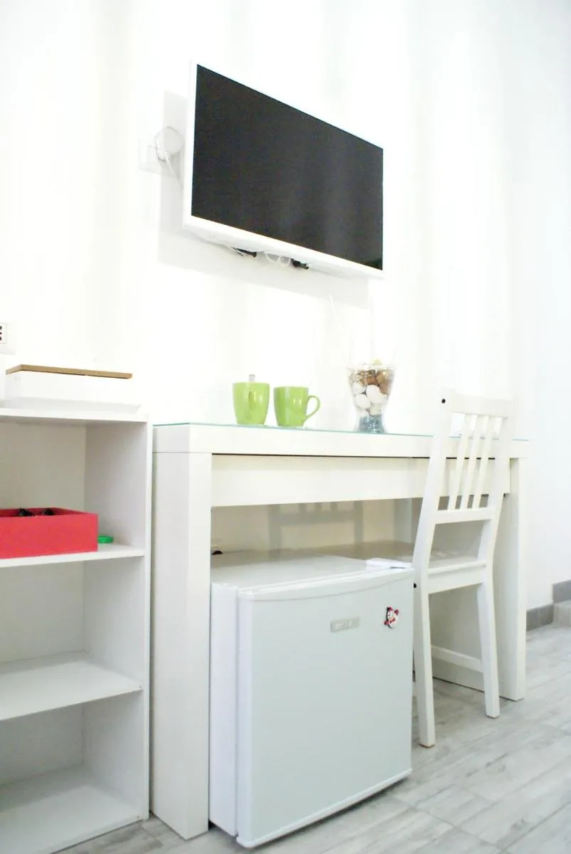 Image 4 of Like Family House