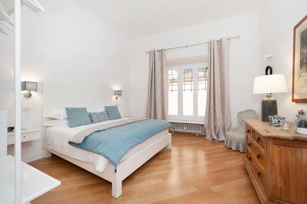 Image 1 of Lovatelli Home al Campidoglio