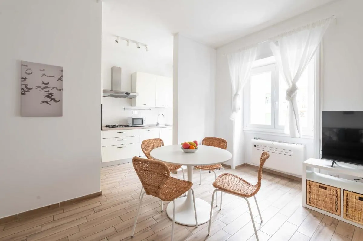 Image 4 of LoveRhome Apartment 2