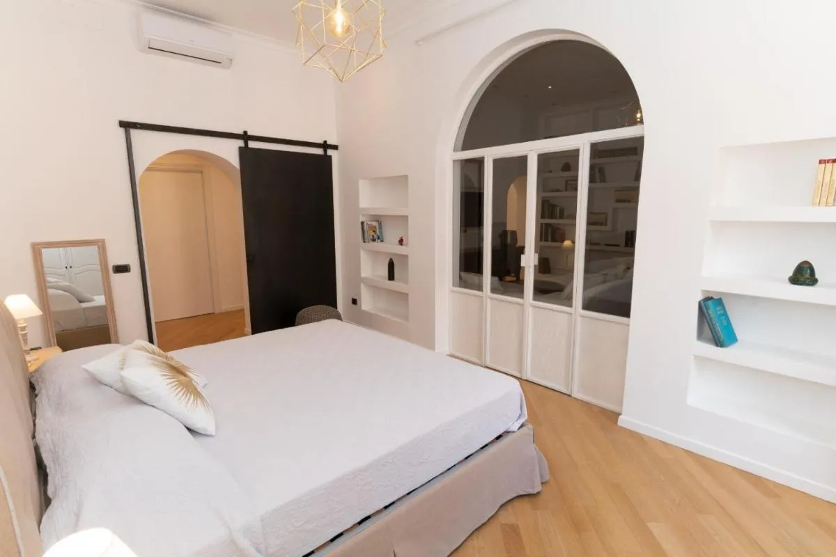 Image 5 of Luxury Laura Vatican Apartment ROMA CENTRO