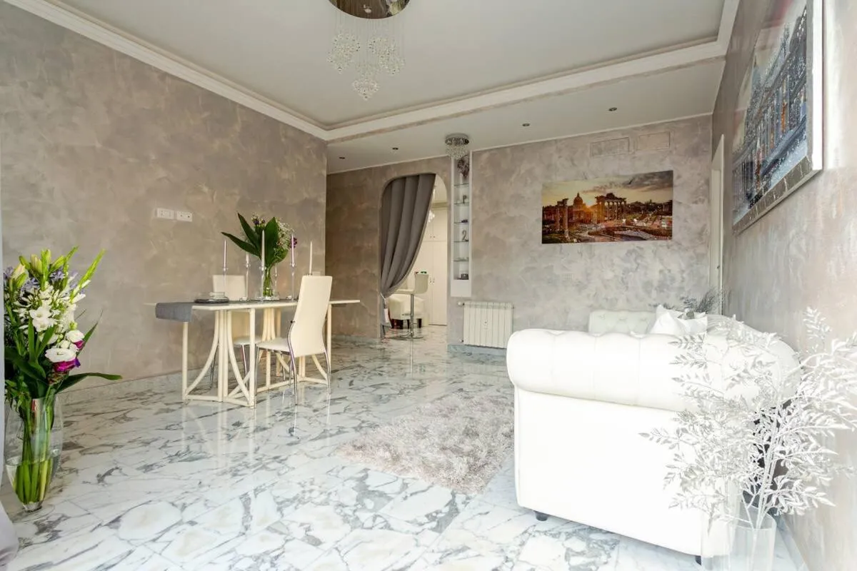 Image 4 of Luxury Rome Guest House