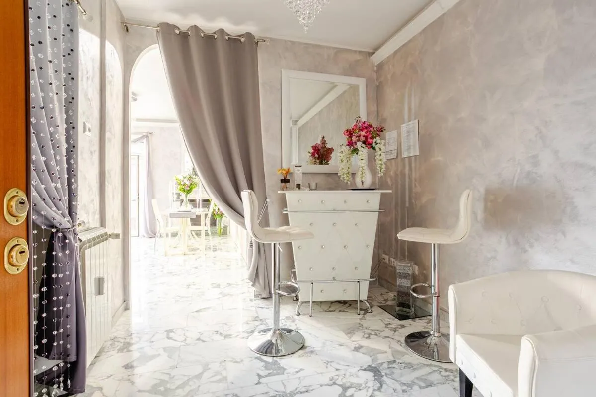 Image 2 of Luxury Rome Guest House
