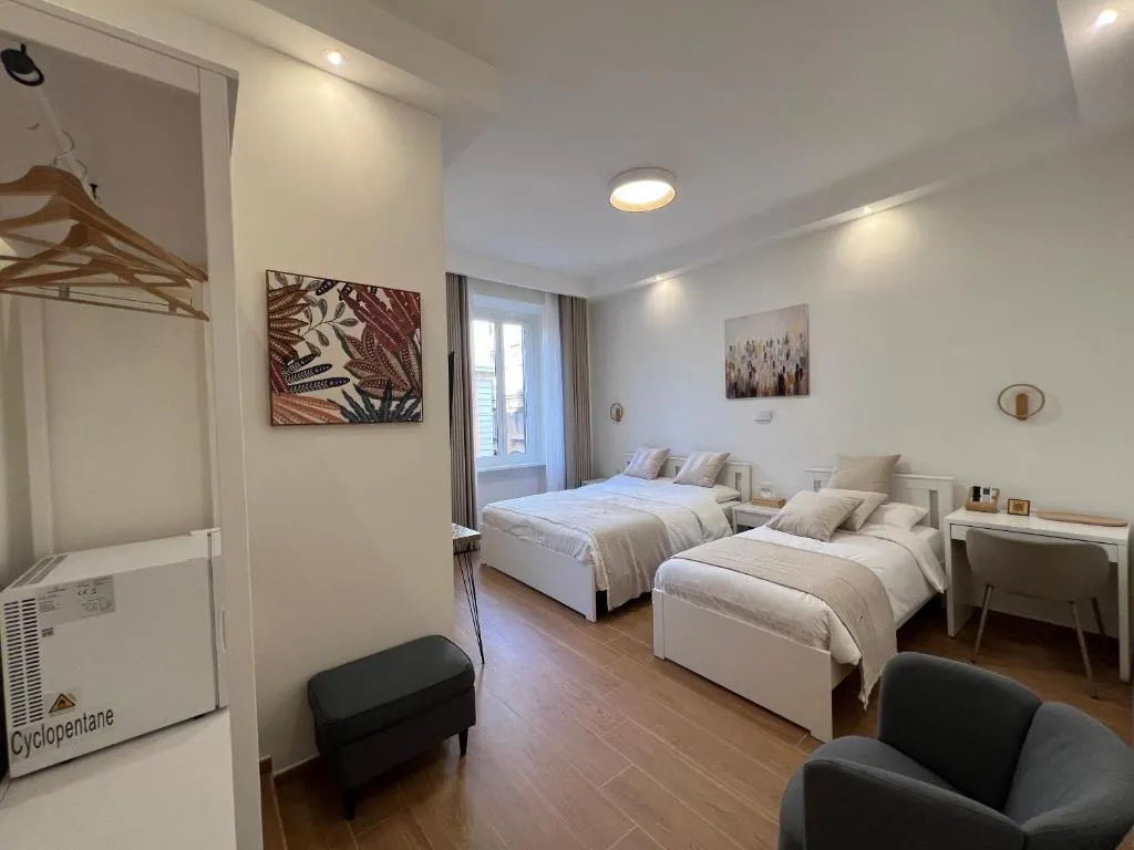 Image of Maison Almo