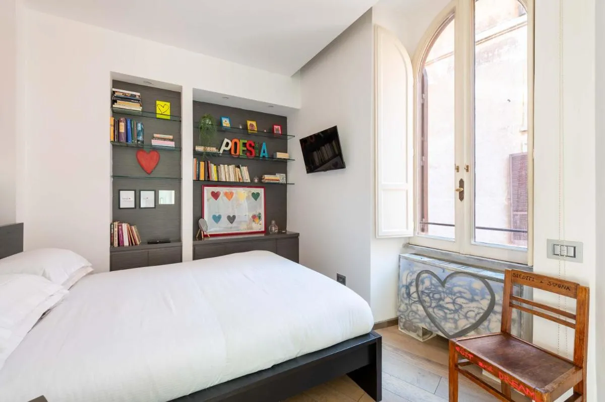 Image 6 of Maison Leonardo Pantheon Suite