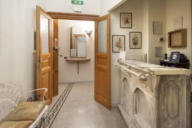 Image 2 of Maison de Marta