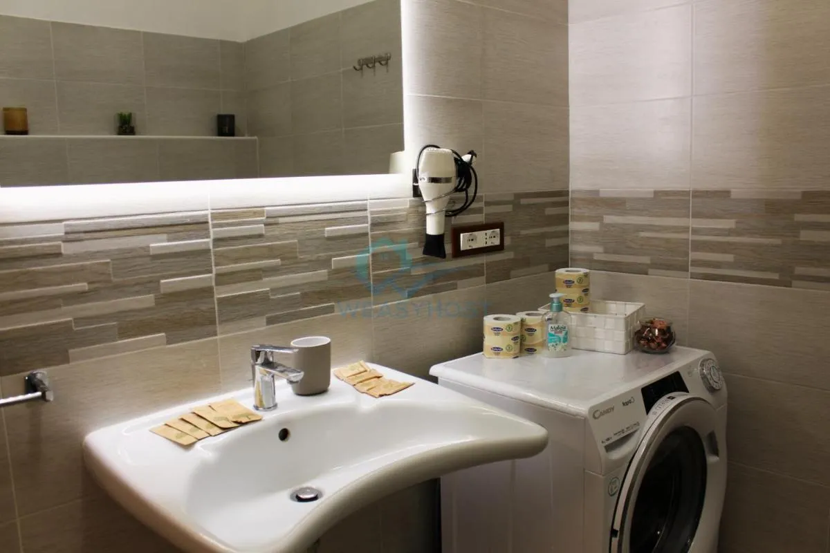 Image 4 of Mary’s Suite Aventino