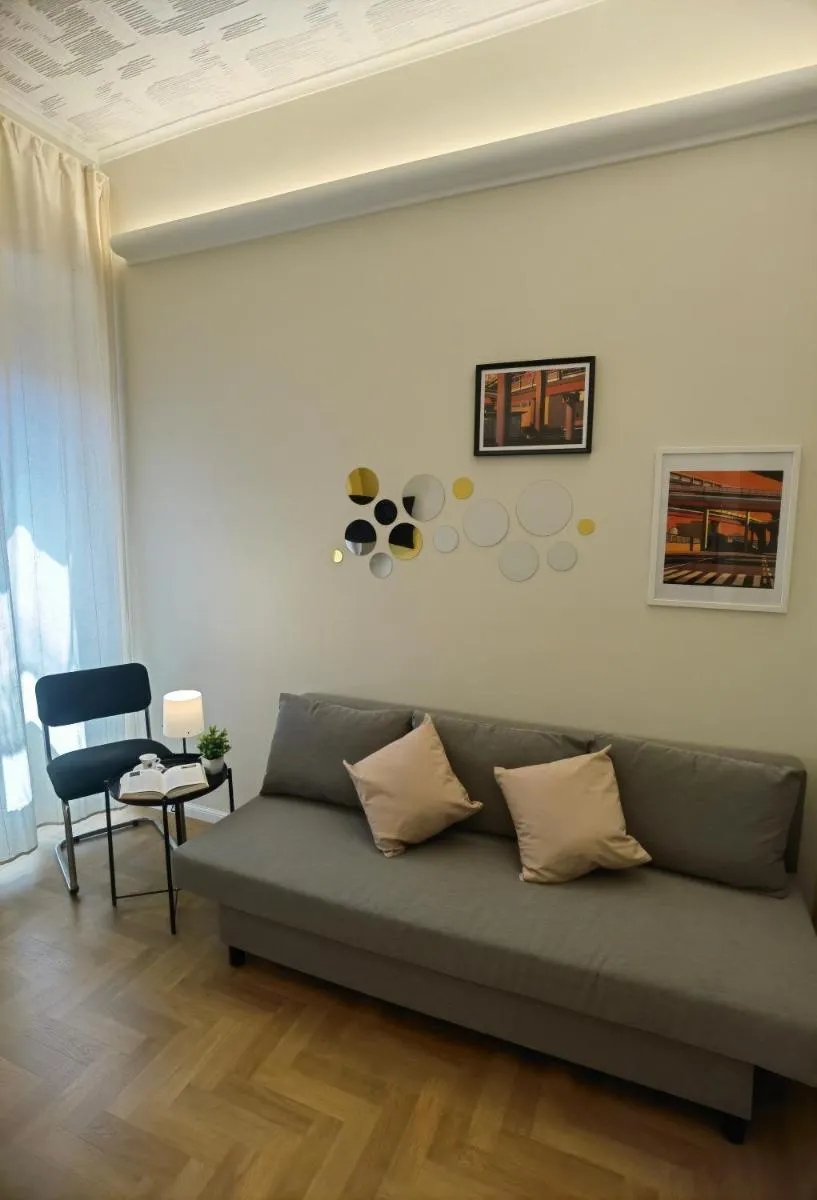 Image 3 of Metro Lodi Apartment