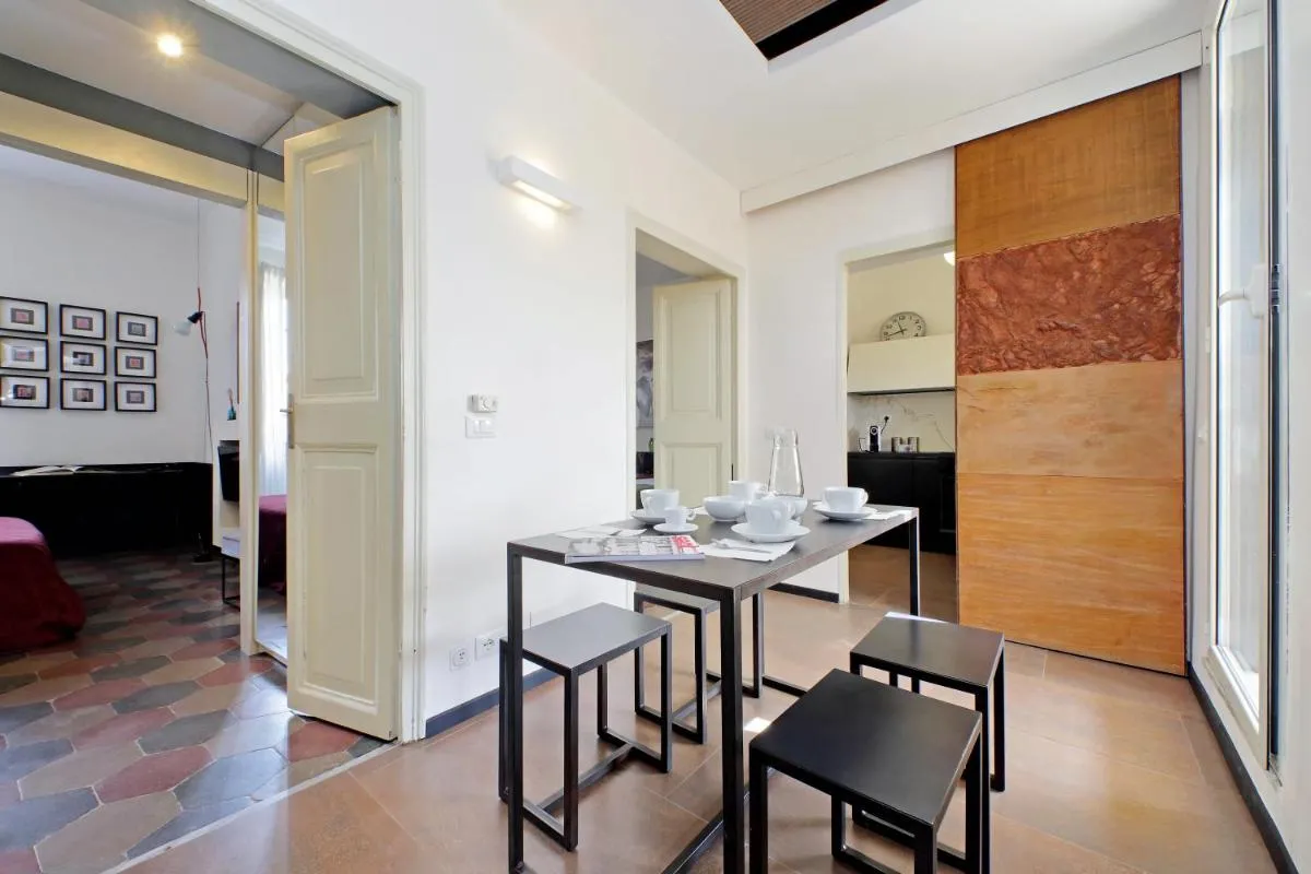 Image 1 of Michelangelo Charmsuite