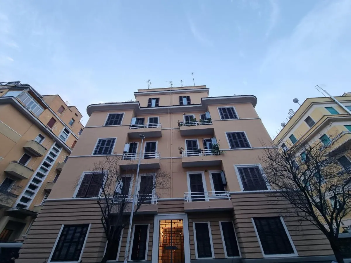 Image 4 of Minerva House