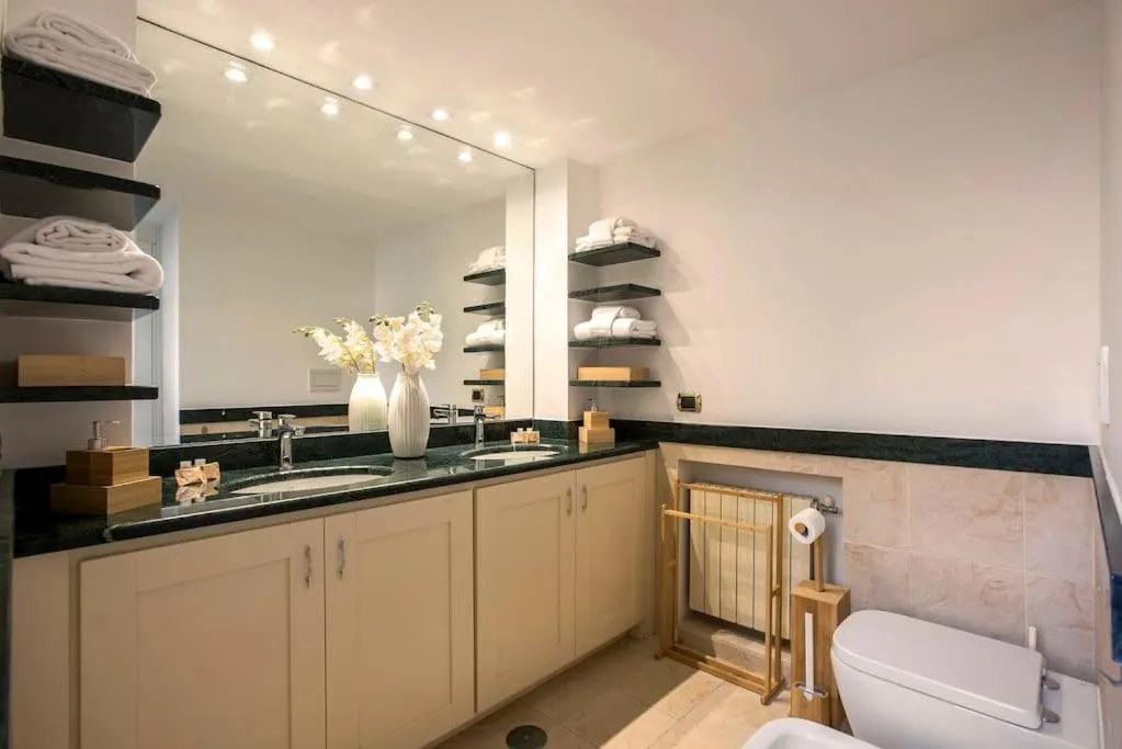 Image 2 of Montebello Style