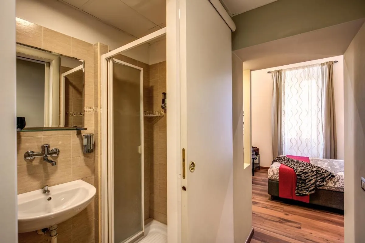 Image 2 of Monticello apartment via Cavour