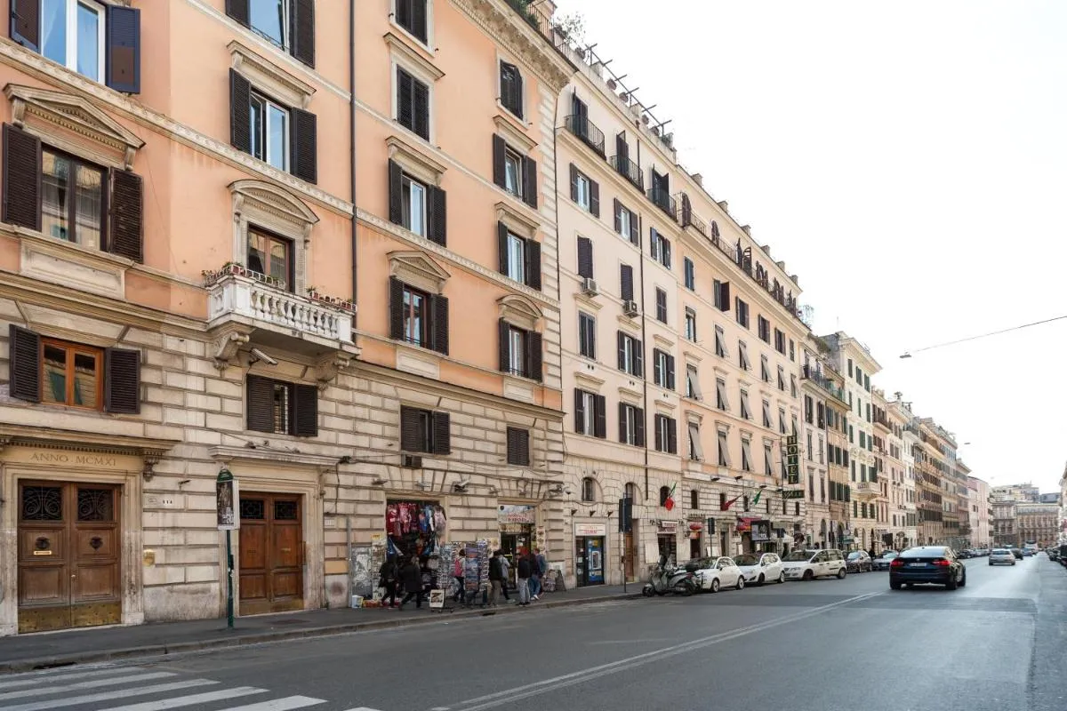 Image 5 of Monticello apartment via Cavour