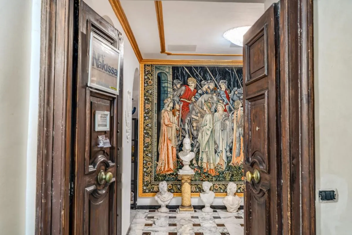 Image 2 of Nakissa Inn