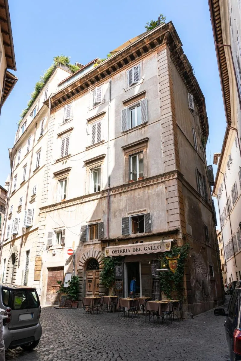 Image 5 of Navona “The Corner”