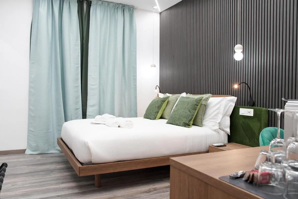 Image 1 of New Luxury Rooms