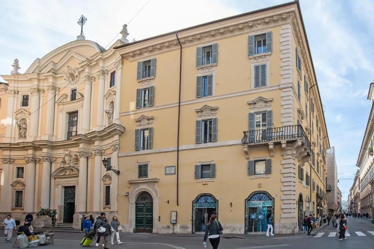 Image 5 of Palazzo Goldoni Condotti Collection