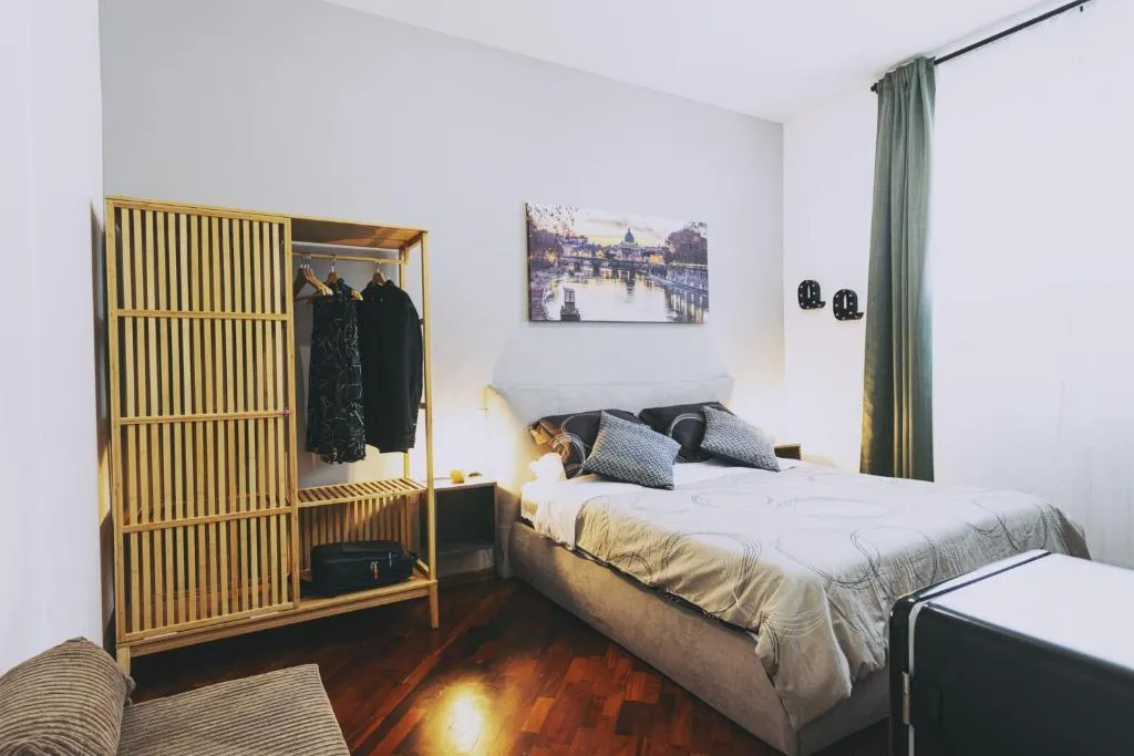 Image of QQ Place