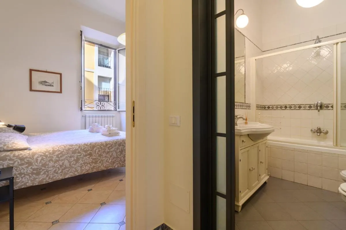 Image 2 of Quattro Cantoni Apartment Monti