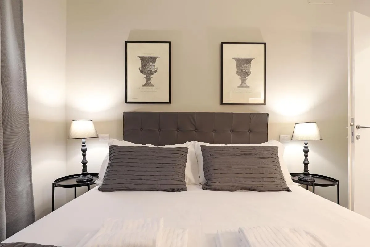 Image 2 of RESIDENZA VITTORIA Roma
