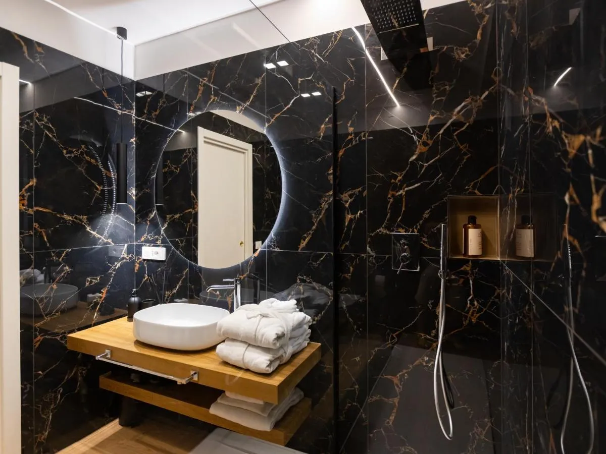 Image 2 of Regola Luxury Relais