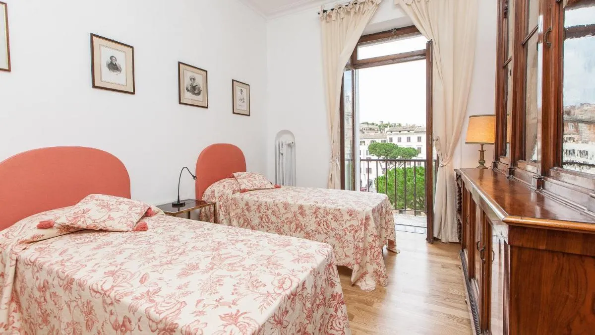Image 1 of Rental In Rome Ancient View