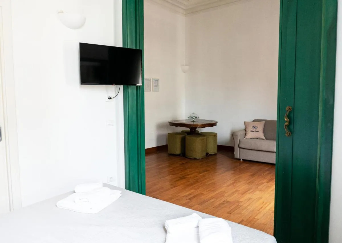 Image 4 of Residenza Romana