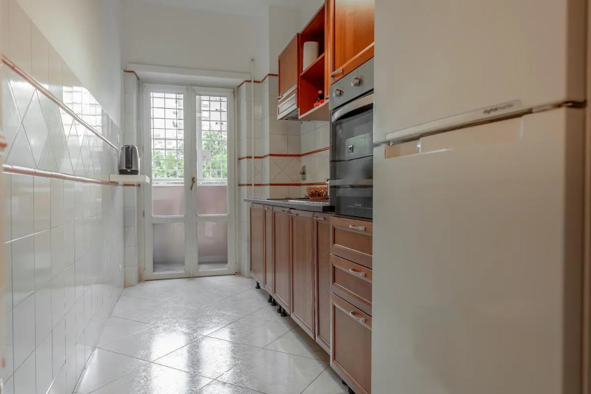 Image 3 of Roma SanPaolo Apartment