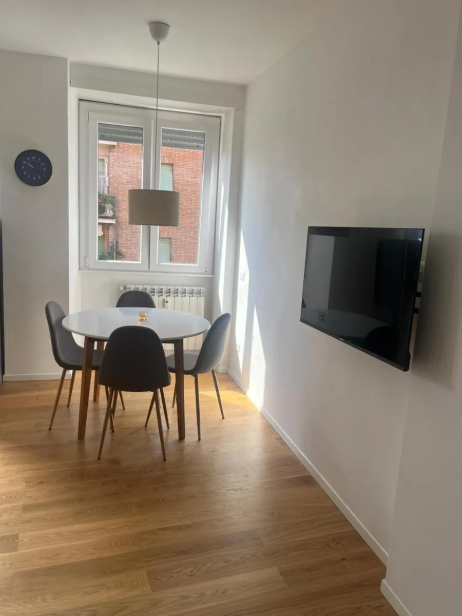 Image 2 of Rome Just Apartment