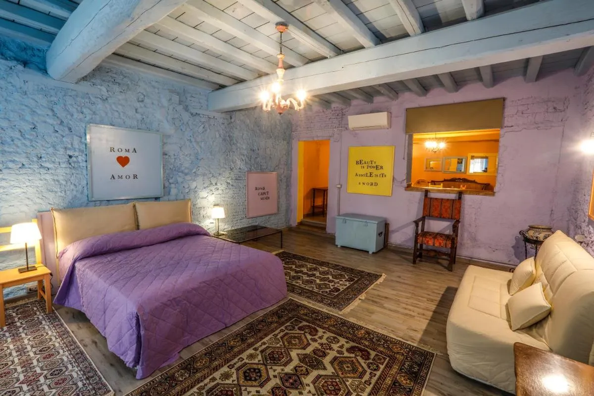Image 1 of Rome old town luxury loft