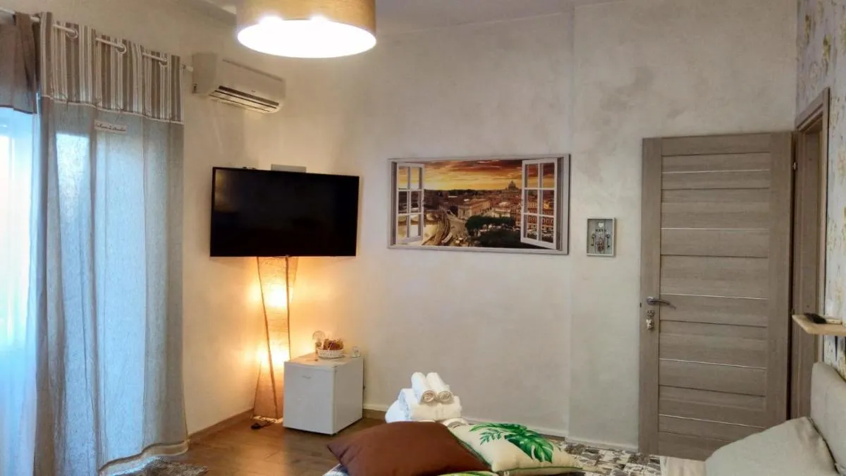 Image 2 of San Pietro Shabby Chic Apartment