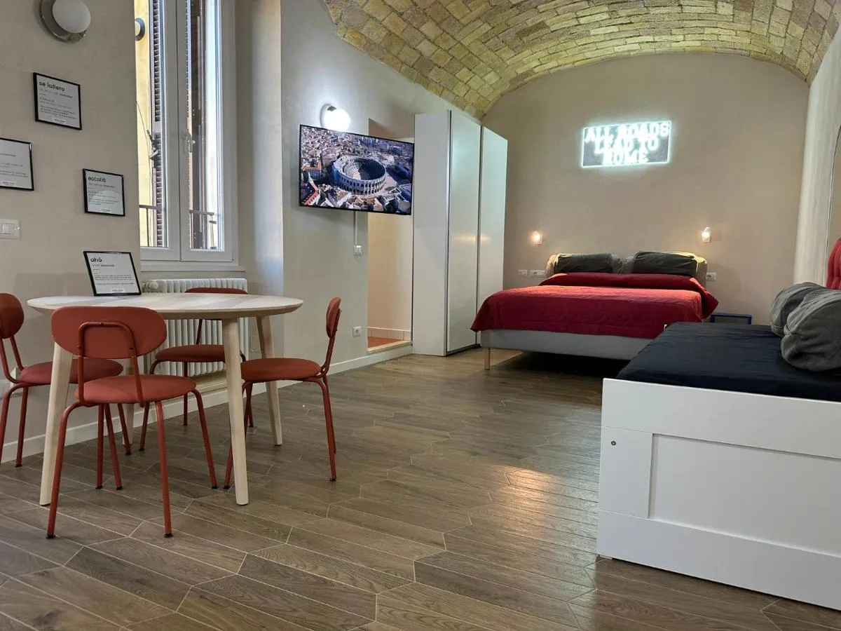 Image 4 of Santamaura Vatican Apartment