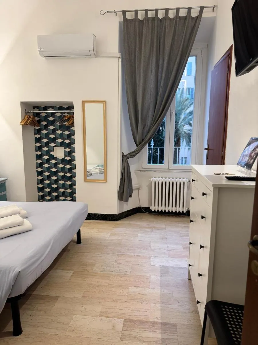 Image 4 of Silton’s Rooms