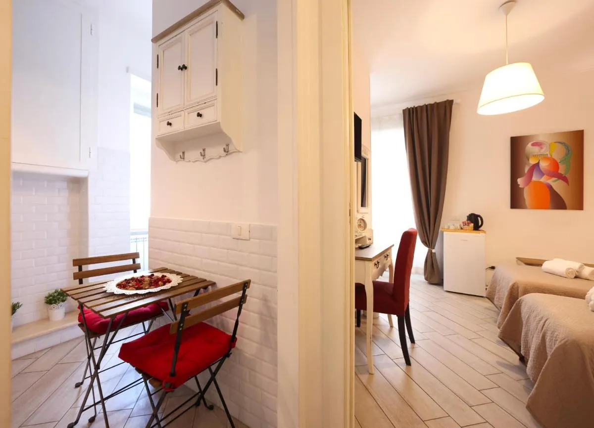 Image 3 of Sivory Rome Guest House