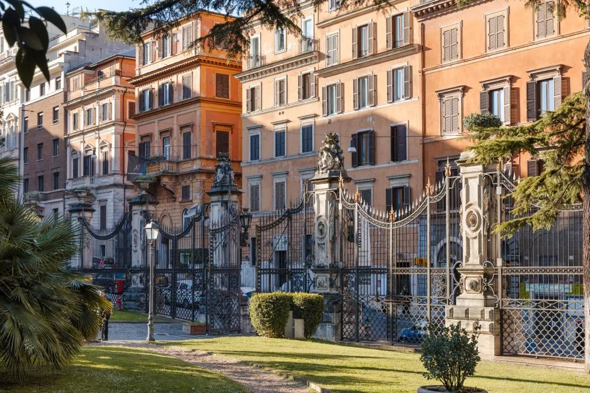 Image 6 of Sonder Barberini