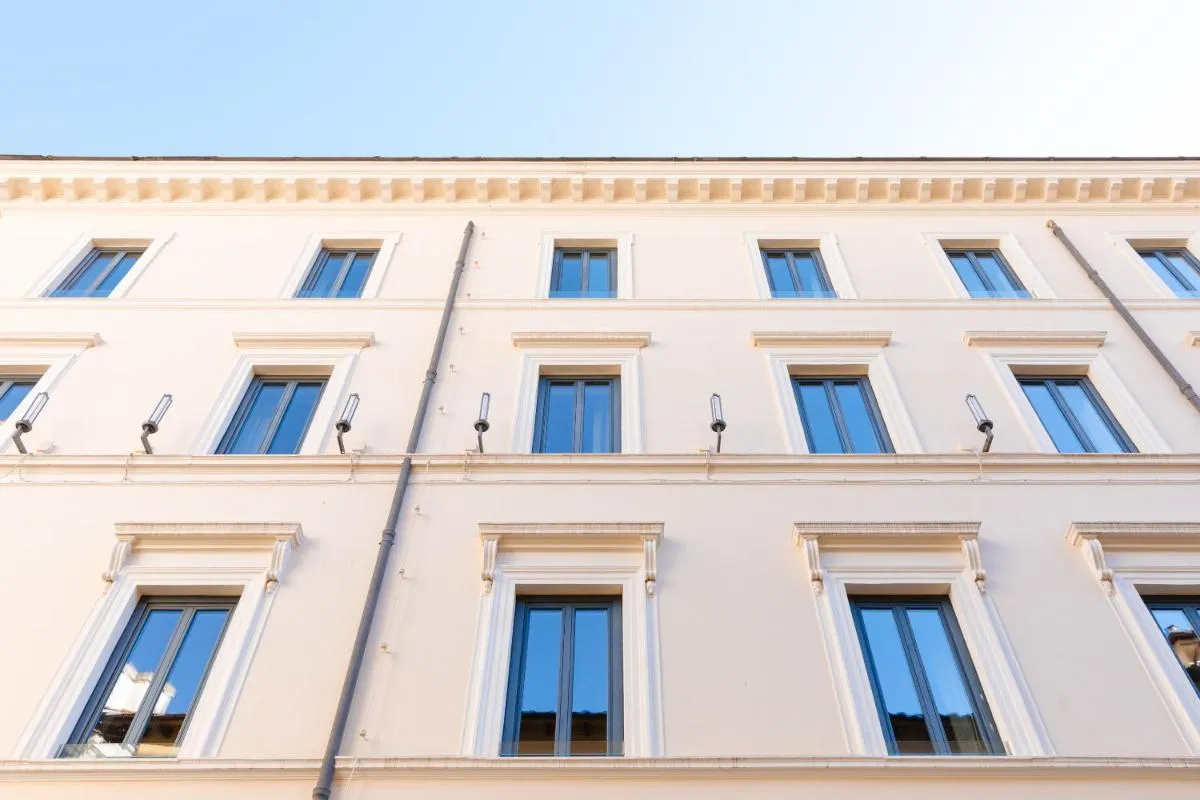 Image 1 of Sonder Barberini
