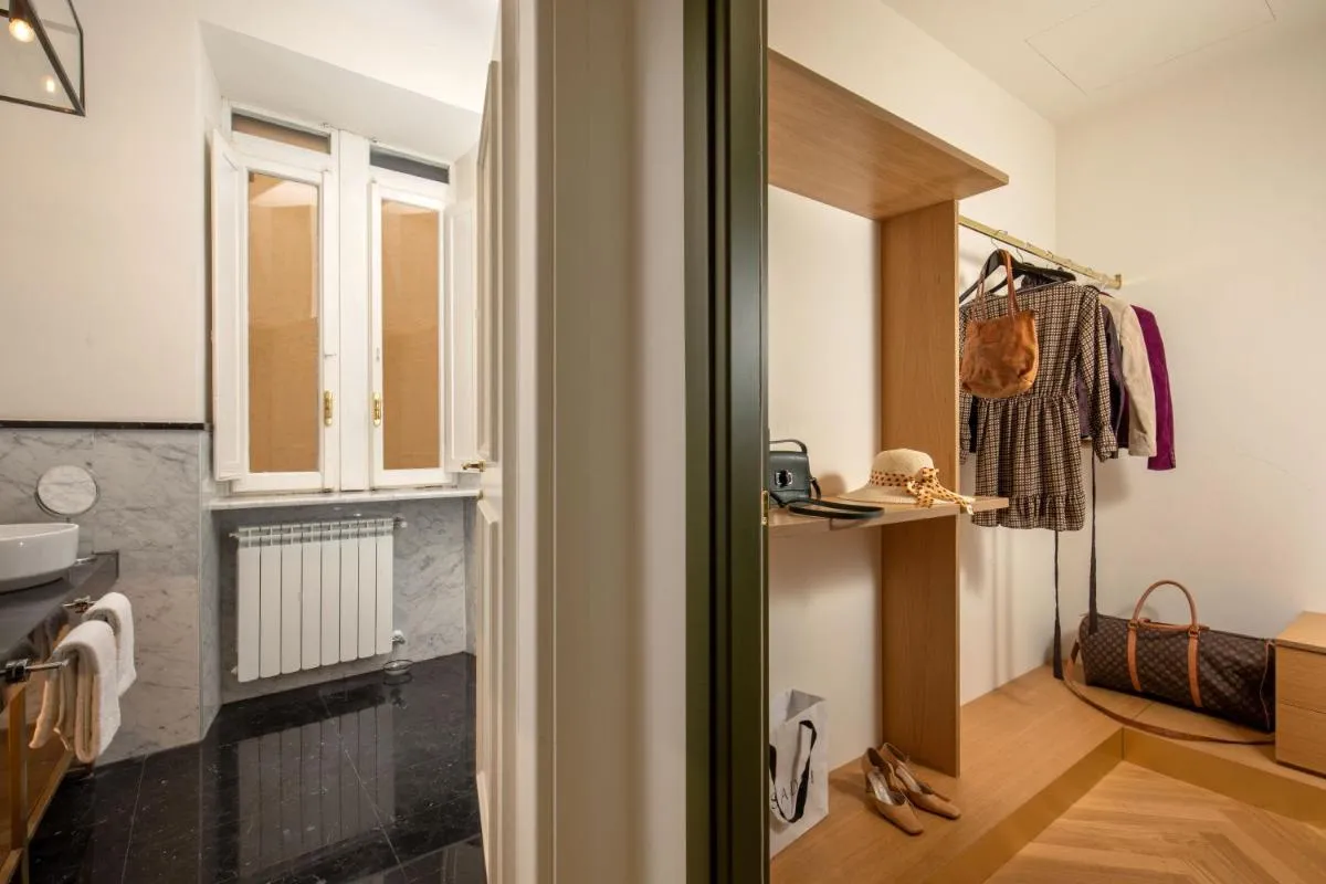 Image 2 of Spagna Luxury Rooms
