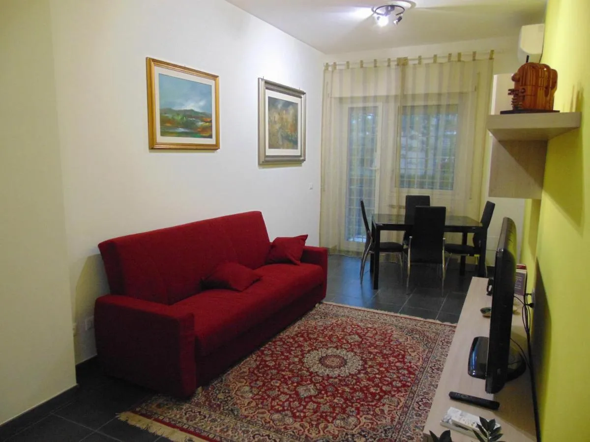 Image 4 of Studiohouserome