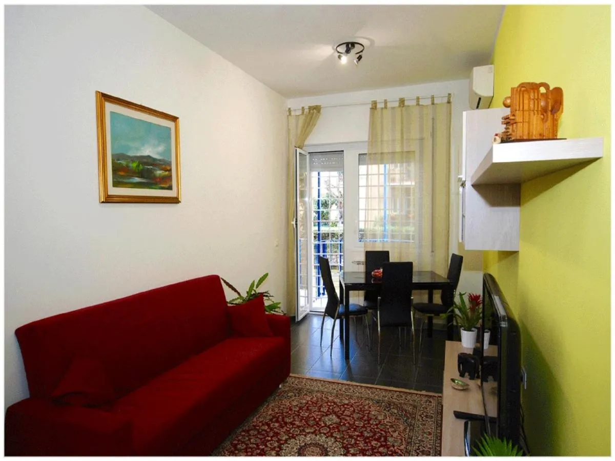 Image 3 of Studiohouserome